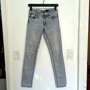 AG Adriano Goldschmied The Legging Super Skinny Gray Jeans (size 26R)